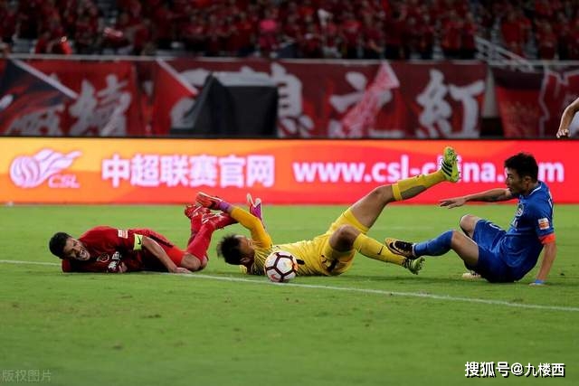 罗马诺：曼赞比即将转会纽卡 转会费6000万欧+浮动